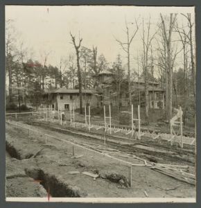 Off-Campus Buildings - Emory Park apartments under construction