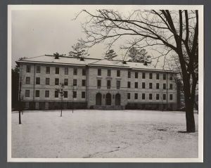 Unusual weather on campus - Administration building in snow