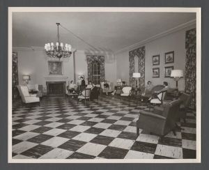 School of Nursing - Sitting room in Harris hall
