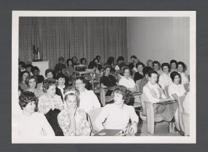 School of Dentistry - Continuing education for dental assistants