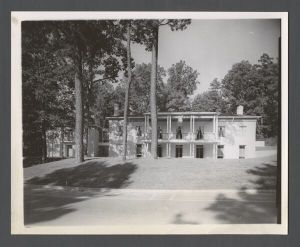 Unidentified buildings - Exterior view of 20 Eagle Row
