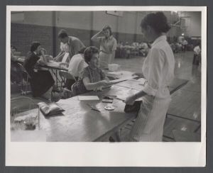 Registration - Student collects form