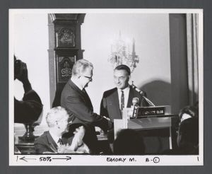 Business School - Emory President Sanford Atwood presenting award to Leonard Reinsch