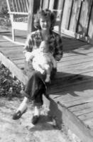 Evelyn Fowler Shinall holding her son, Scotty