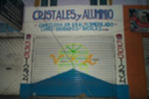 Glass & Aluminum Store (Mexico City)
