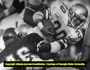 Wake Forest's Levern Belin attempts to tackle Georgia Tech's Jerry Mays, 1988