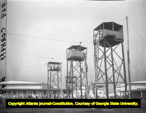 Soldiers train on zip lines to become paratroopers, 1942