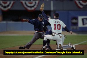 Kenny Lofton steal third base, World Series Game One, 1995
