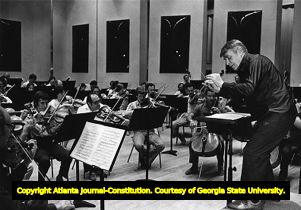 Robert Shaw rehearses music with the ASO for an upcoming album, 1981
