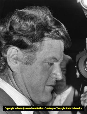 Senator Ted Kennedy arrives at the Conference of Mayors, 1978