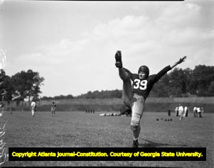 Georgia Tech quarterback Frank Broyles, 1946
