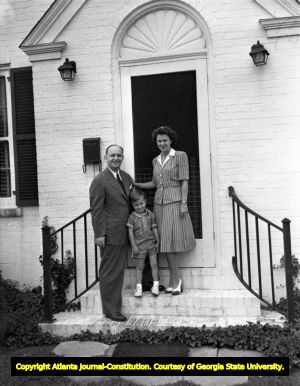 Family portrait of Governor Ellis Arnall with his wife Mildred, and son Alvan, 1944
