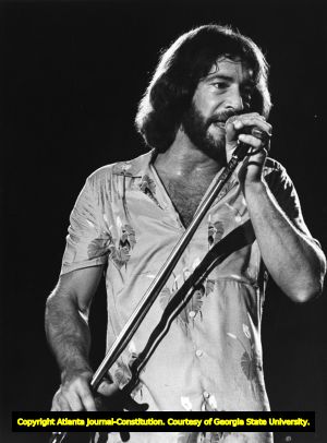 Front man for the Atlanta Rhythm Section Ronnie Hammond performing at Six Flags, 1981