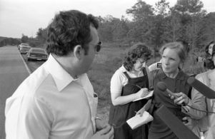 Journalists on the scene in Rockdale County where the body of missing child Joseph Bell was discovered, 1981