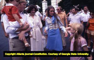 Jack and Judy Carter with Amy Carter, Six Flags Over Georgia amusement park, Cobb County, Georgia, August 8, 1977.