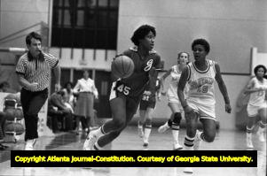 Georgia State University player Denise Lloyd defends against the University of Georgia's Janet Harris, Atlanta, Georgia, January 8, 1982.