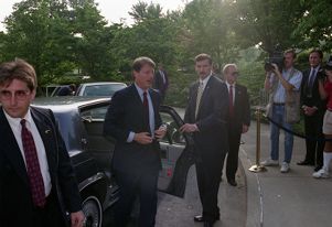 Democratic vice-presidential candidate Al Gore arriving at the Carter Center, Atlanta, Georgia, July 28, 1992.