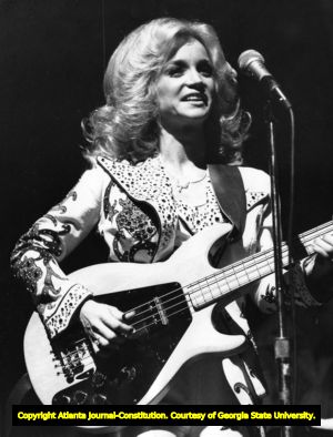 Barbara Mandrell performing on bass at the Georgia World Congress Center, Atlanta, Georgia, December 4, 1977.