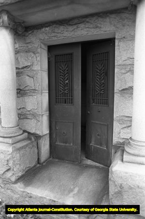 Mausoleum entrance, Oakland Cemetary, Atlanta, Georgia, October 29, 1980.