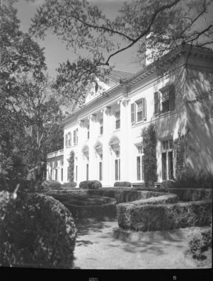 Exterior of a house on the LaGrange House and Garden Tour, LaGrange, Georgia, May 3, 1953.
