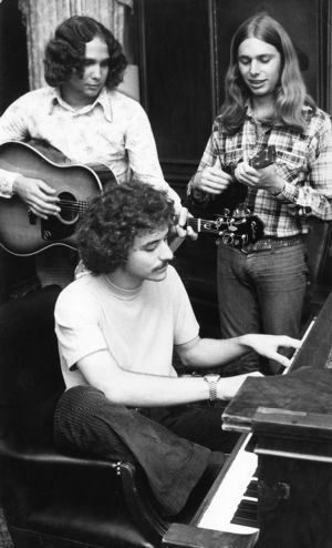 Emory students singing an original composition, Atlanta, Georgia, June 15, 1973.