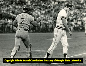 Atlanta Braves Dale Murphy strikes out in loss to Los Angeles Dodgers, 1983.