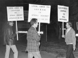 Picketers outside Lockhead plant, Marietta, Georgia, November 1977.