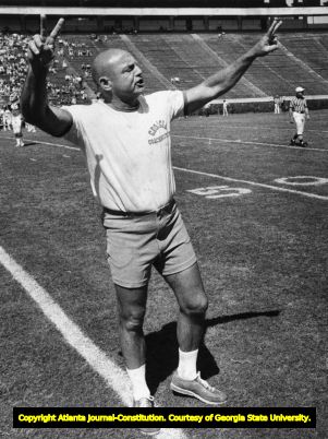 Defensive coordinator Erk Russell of the Georgia Bulldogs, 1978