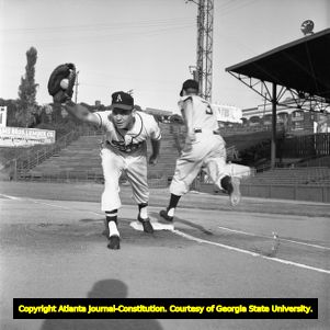 Atlanta Crackers' Buck Riddle during practice, 1956