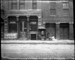 Shoe Shop, 67 Alabama Street SW, Atlanta, Georgia, circa 1927.