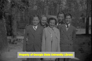 Lennox family photograph, Atlanta, Georgia, circa late 1930s or early 1940s