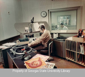 Harry Chapman in studio at WSB