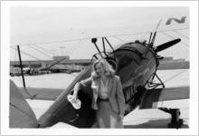 Carolyn Wills preparing a Pitcairn Mailwing for publicity shoot, 1981-04-29