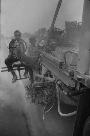 Road crew at work, Macon, Georgia, 1975.