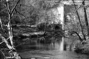 Building on the river, Georgia, 1974.