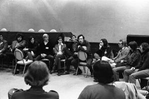 SDS leader Carl Oglesby leading a workshop, 1970