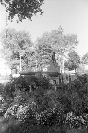 Thomas E. Watson statue outside the Georgia State Capitol Building, 1968