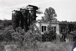 Scenic ruins, 1969