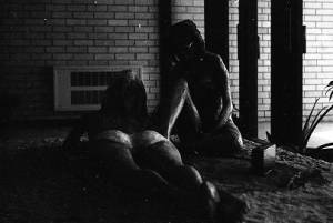 Sculpture of two women at the beach, 1969