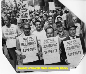 March to support La-Z-Boy strike