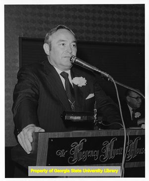 Harry Bexley speaking at union dinner