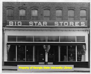 Exterior of a Big Star Stores grocery, Hendersonville, North Carolina, circa 1940.