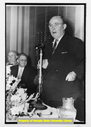 International Printing Pressmen and Assistants' Union of North America (IPPAU) President George Berry speaking at a dinner in Atlanta, Georgia, June 1, 1945.