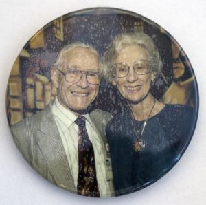 Button with photograph of Joseph Jacobs and his wife Temaly [button], circa 1990s