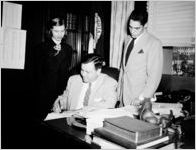 Governor Herman Talmadge, Agricultural Extension signing