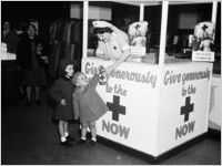 Davison's Red Cross booth, 1942