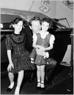 Danny Kaye visiting Atlanta, 1955