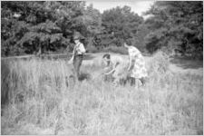 People in a field, Georgia, 1930s