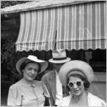 People standing in front of the Hind-Clarke Dairy Ice Cream Stand, Aina Haina Valley, Honolulu, Hawaii, 1930s