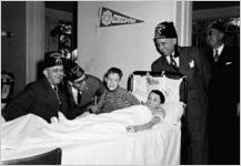 Yaarab Basharat Temple visit to children's hospital